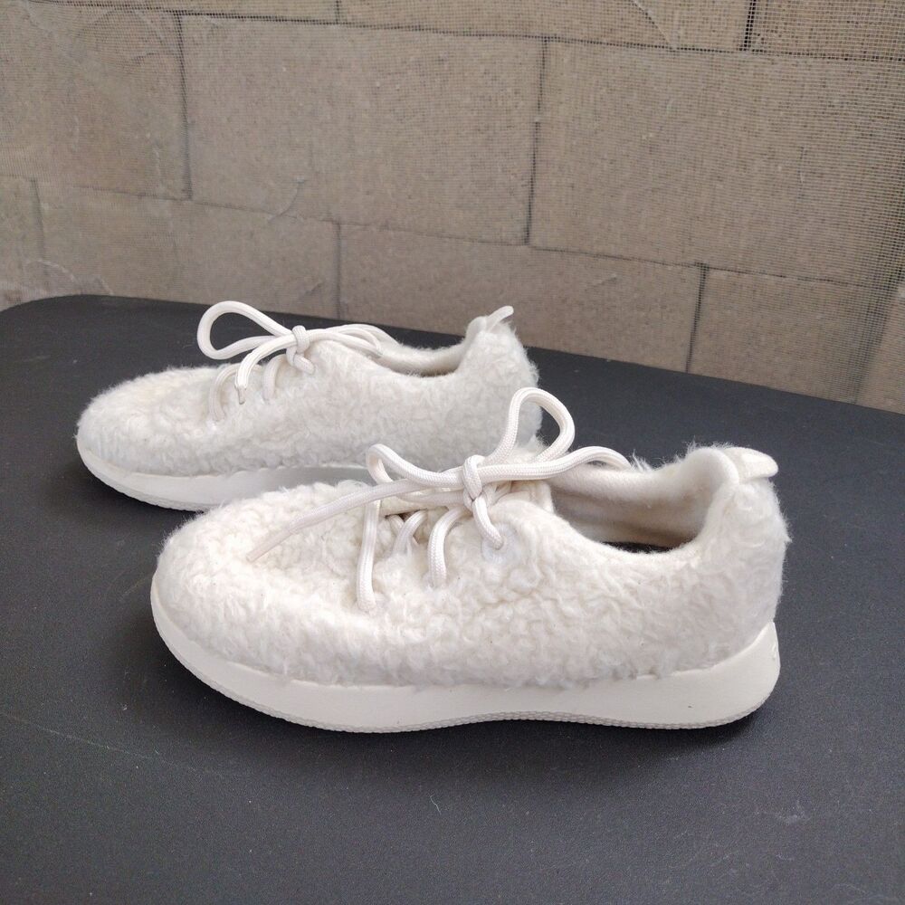 Allbirds SBR Wool Runner Shoes Kids Size 12 Ivory Fleece Low Top Sneakers